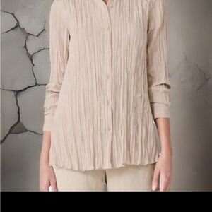 Eileen Fisher Light Beige Button-Down Shirt Crinkle Habutai Silk
